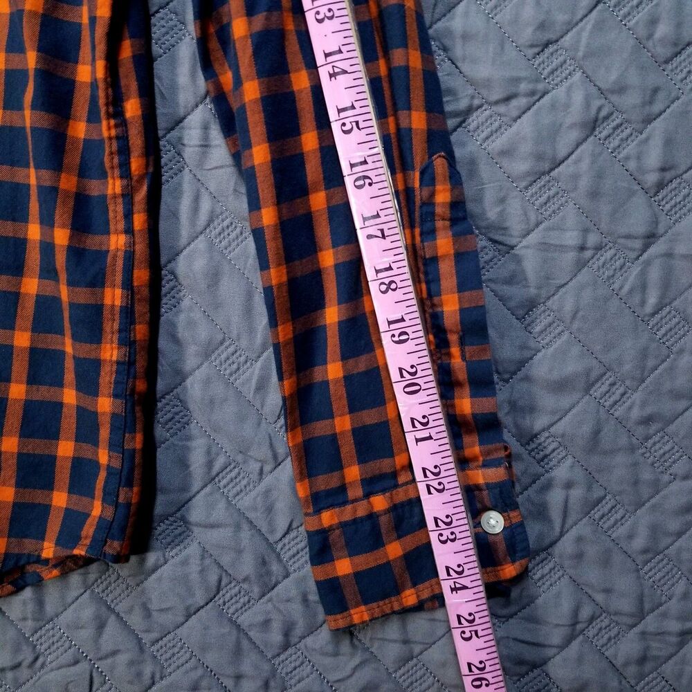 Banana Republic Shirt Mens Medium Red/Blue Plaid Button Up Untucked Fit Dark - Picture 5 of 9